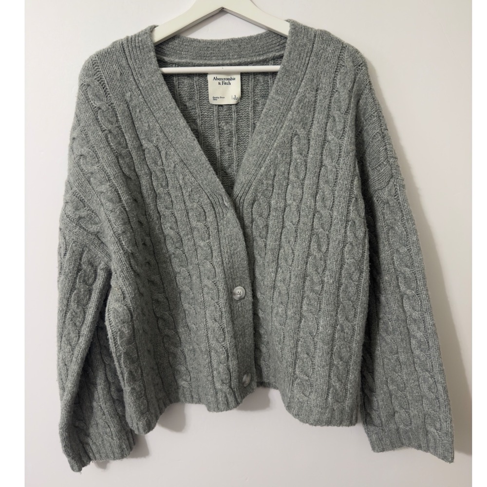 Abercrombie & Fitch Chunky Cable Knit Cardigan Womens Small Grey V-Neck Sweater